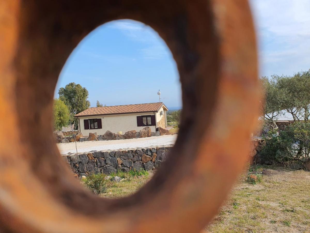Villini Cortesas Orosei Exteriér fotografie