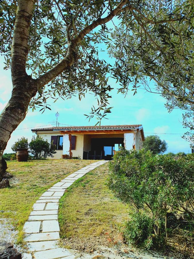 Villini Cortesas Orosei Exteriér fotografie